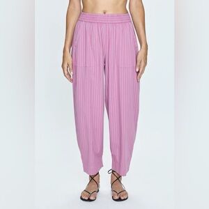 Pistola Viv Barrel Leg Pull on Pant Size M